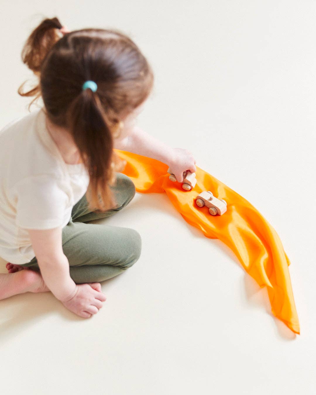 Sarahs Silk Mini Playsilks - Pretend Play 100% Natural Silk Waldorf Toys: Sunshine - - MamaMilla