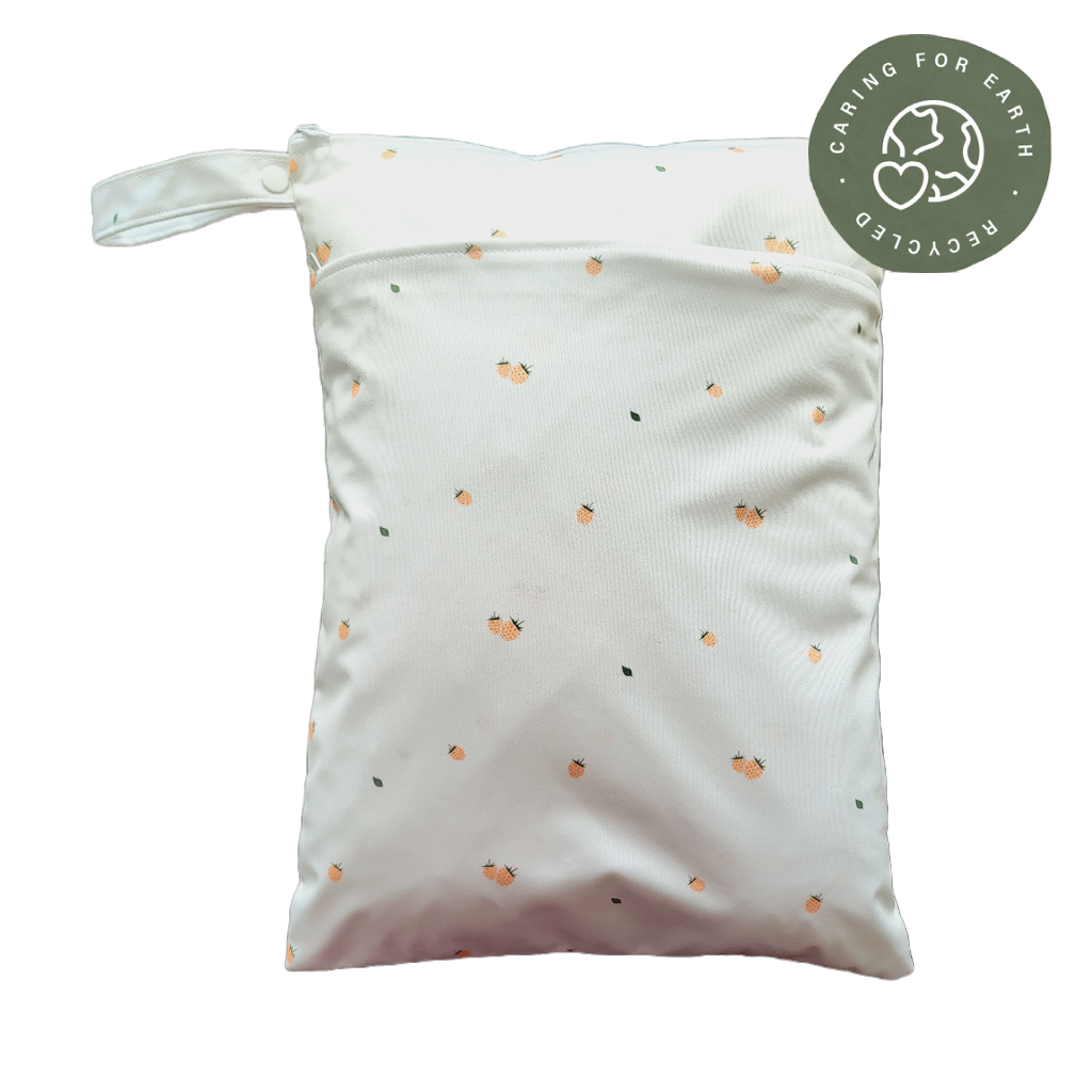 The Swedish Forest | Wetbag medium: Humleblomster grön - - MamaMilla