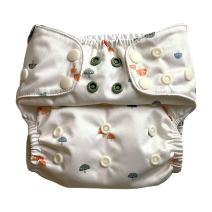 The Swedish Forest | Pocket Diaper | Slim 3-15kg: Smultron / No inserts - - MamaMilla