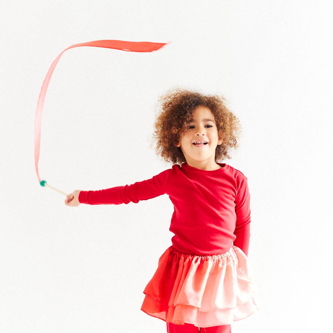 Sarahs Silk Mini Strawberry Streamer - - MamaMilla
