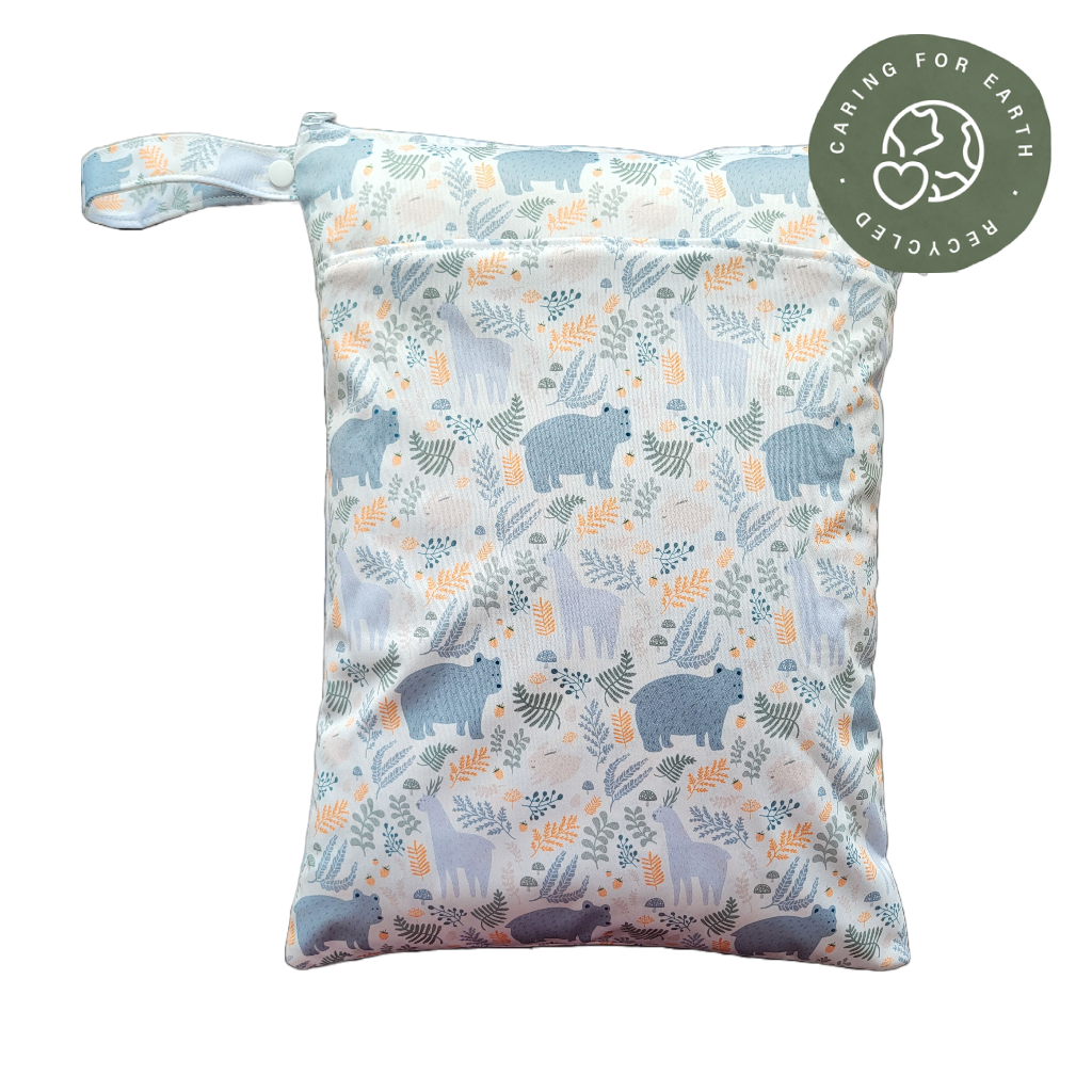 The Swedish Forest | Wetbag medium: Smultron - - MamaMilla