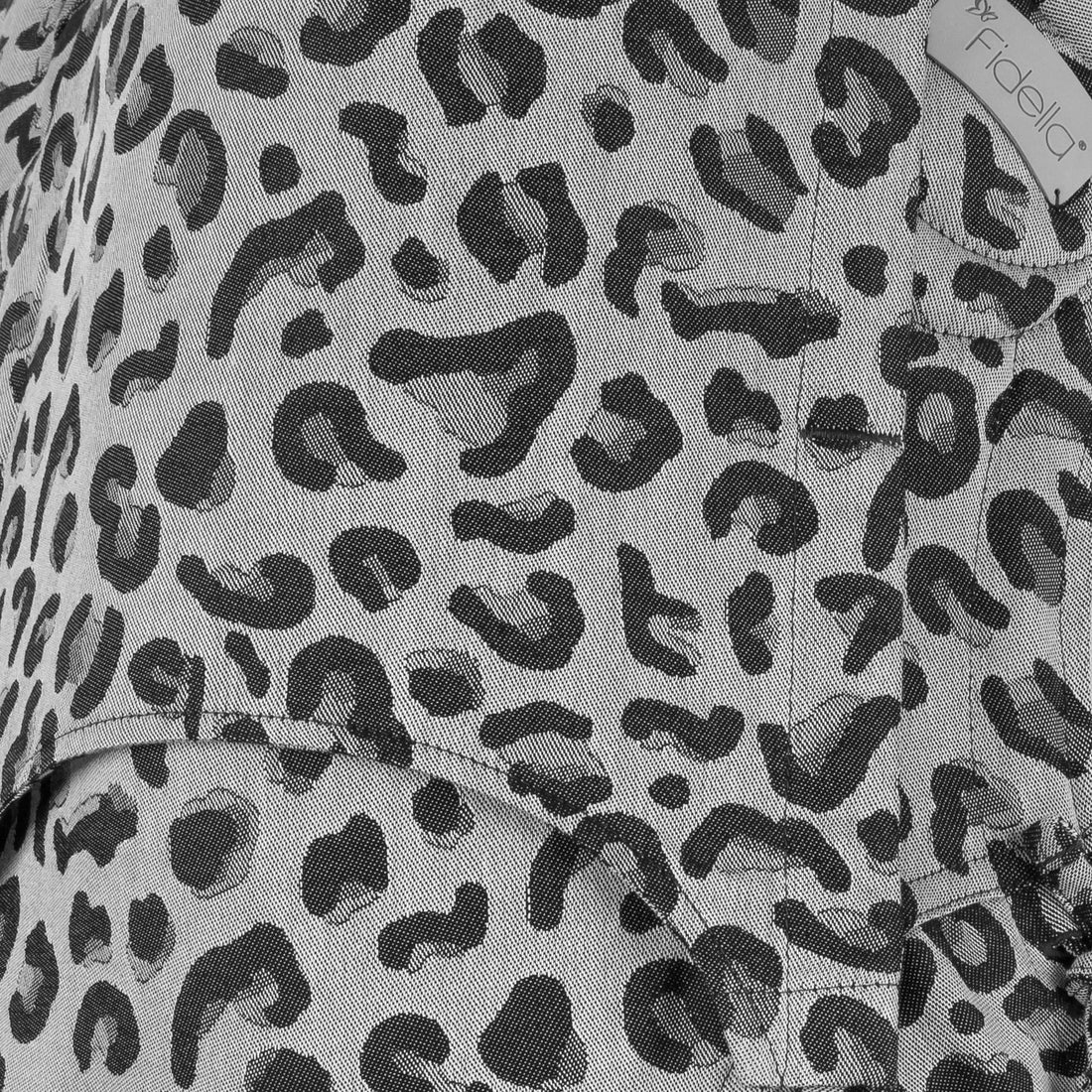 Fidella FlyClick Bæresele - Leopard Silver - Toddler - bæresele - MamaMilla